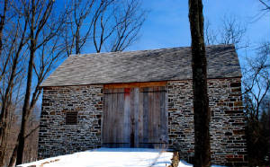 McNeillBarn.JPG